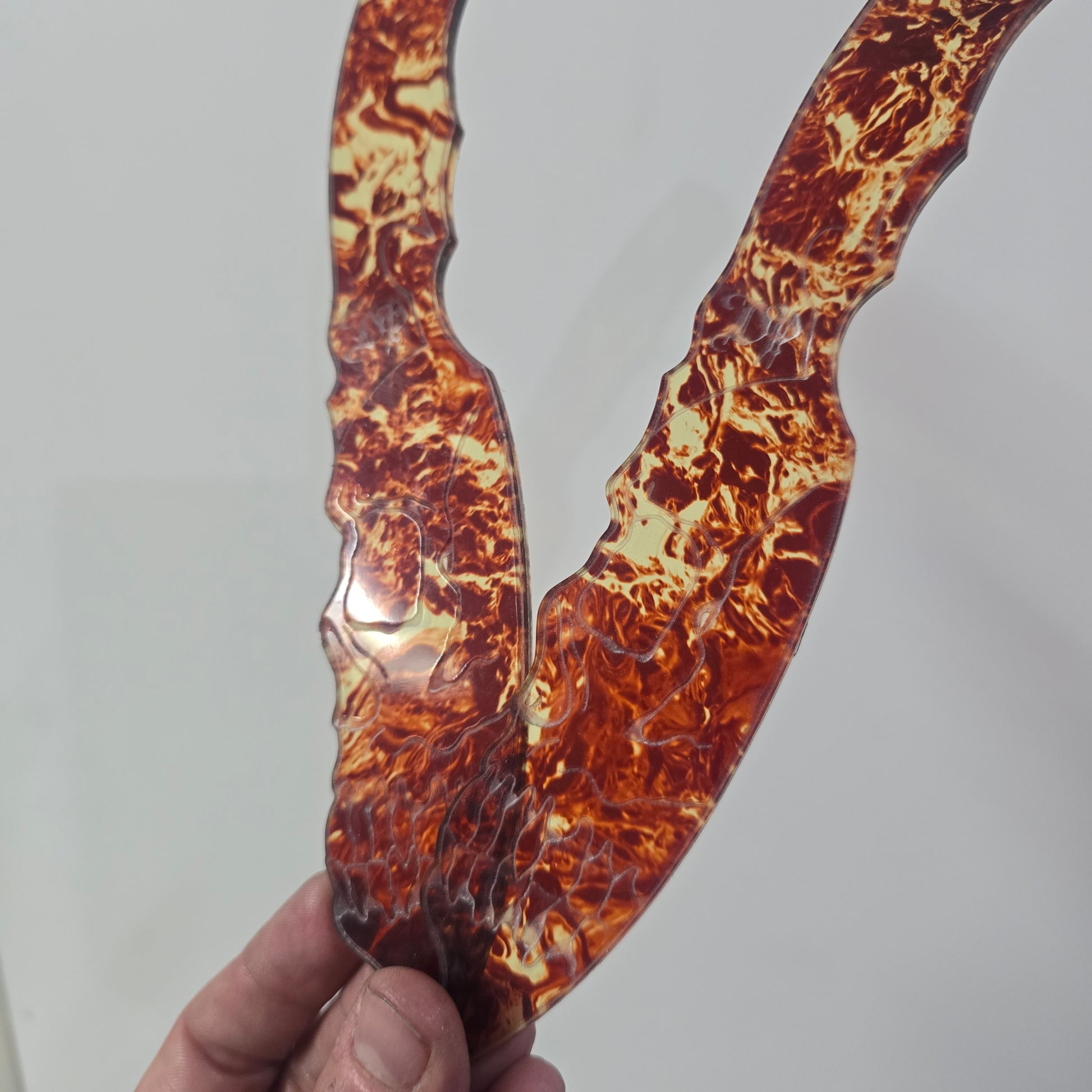 Acrylic Knife - Lava "Skull" darque-path
