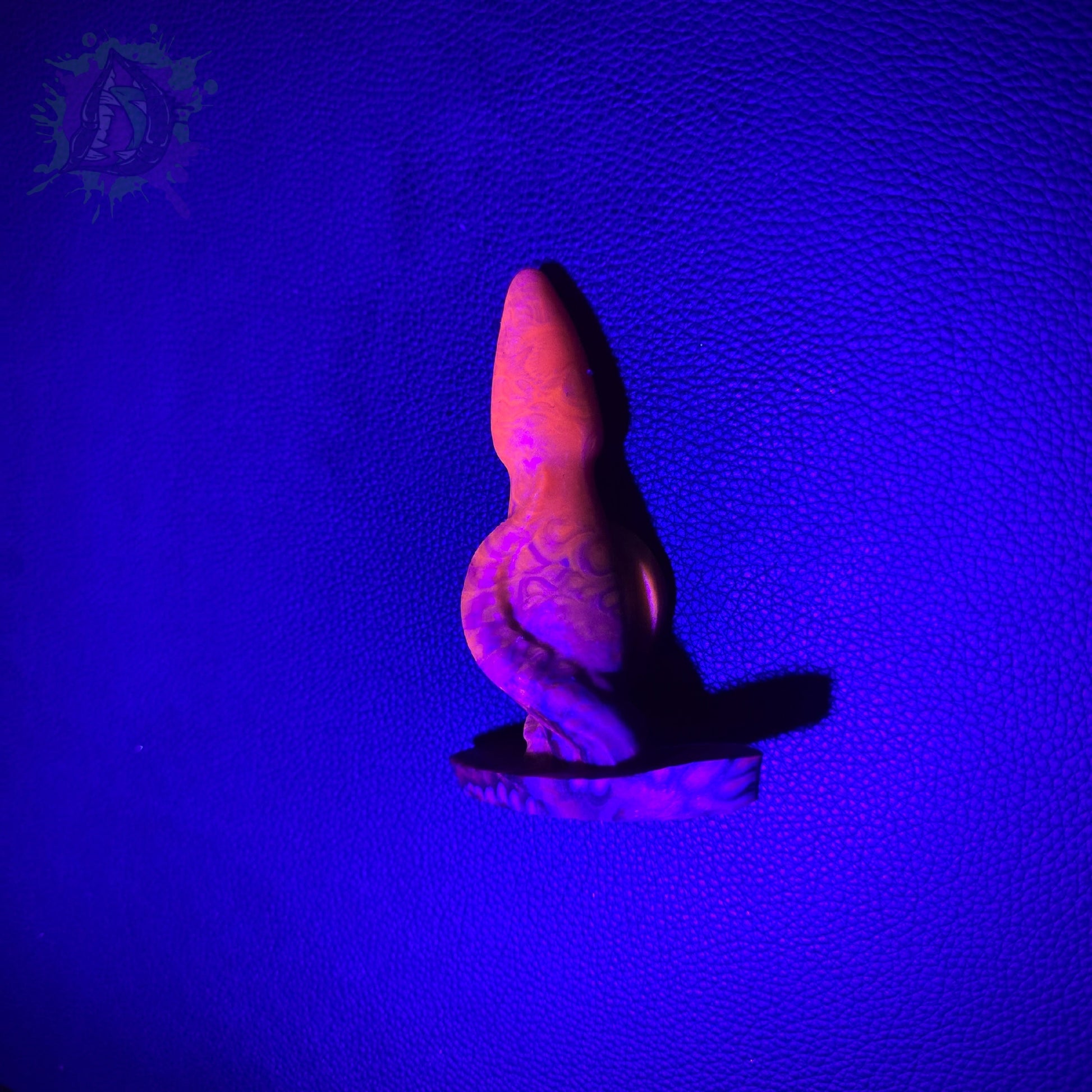 Thulu UV Butt Plug Med 0050 darque-path