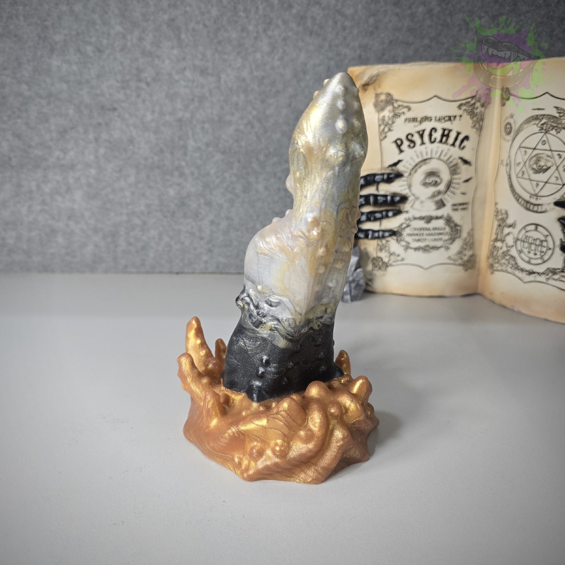 Leviathan Maw Med 0050 darque-path