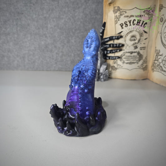 Small Leviathan Med 0050 darque-path