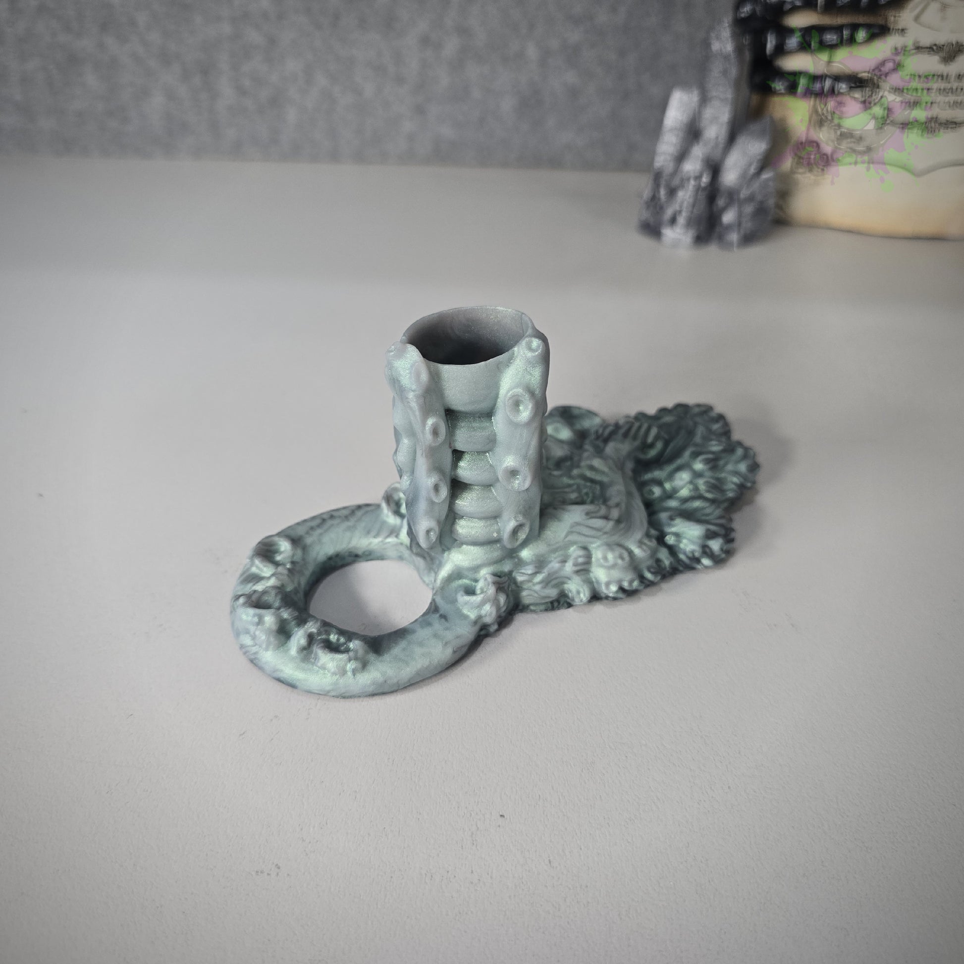 Kraken Small Wearable Med 0050 darque-path