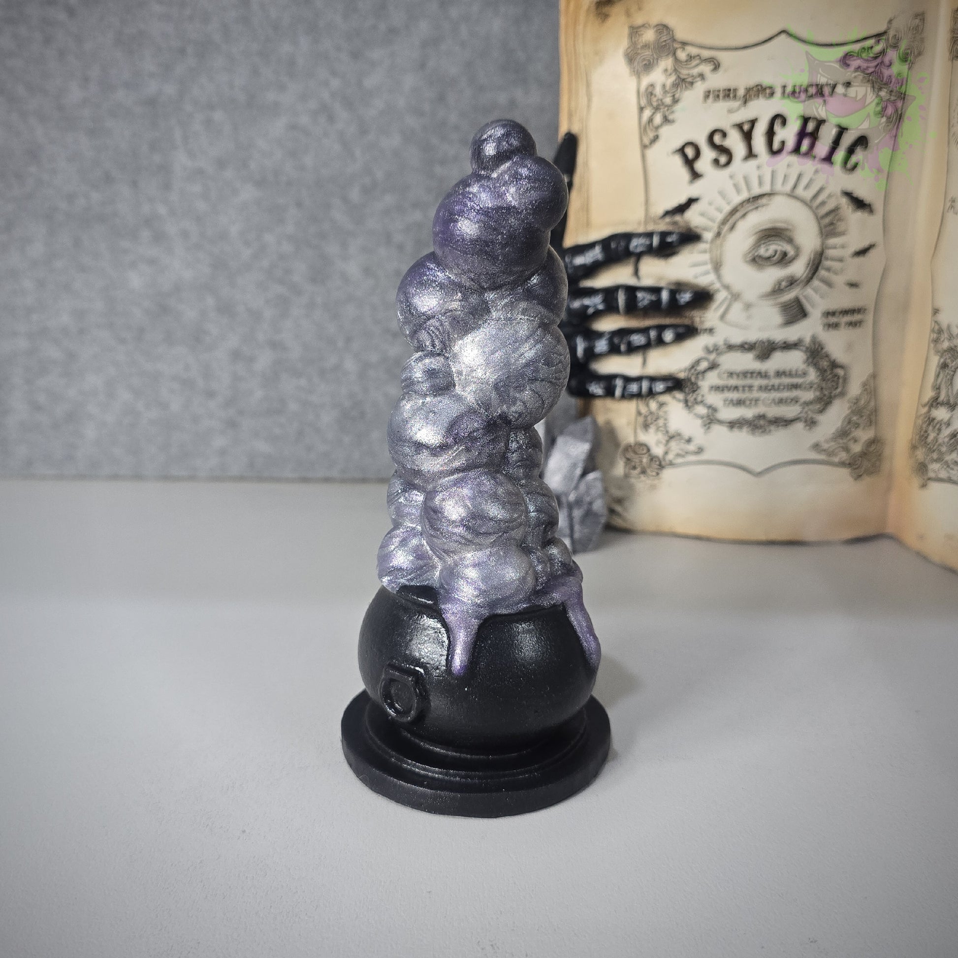 Small Hallows Cauldron Soft 0030 darque-path