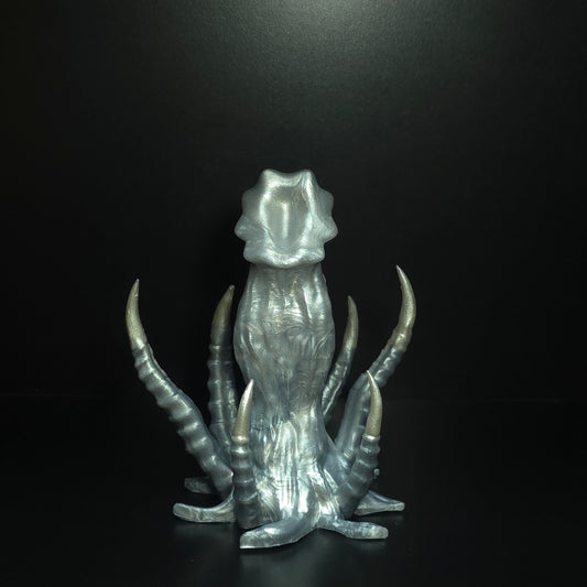 Lilith Small - Custom Colour darque-path