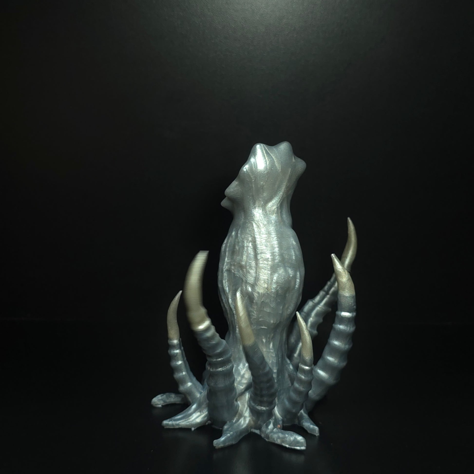 Lilith Small - Custom Colour darque-path