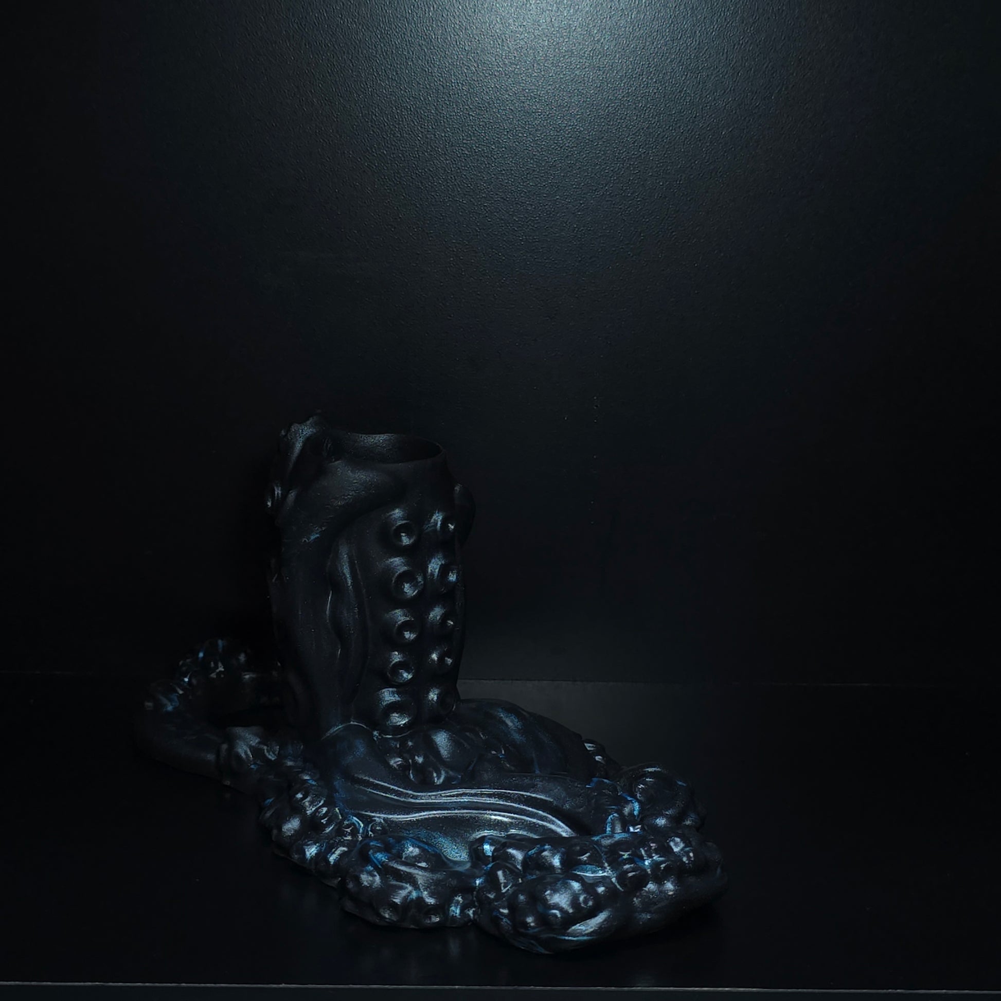 Large Kraken UV Wearable Sleeve Med 0050 darque-path