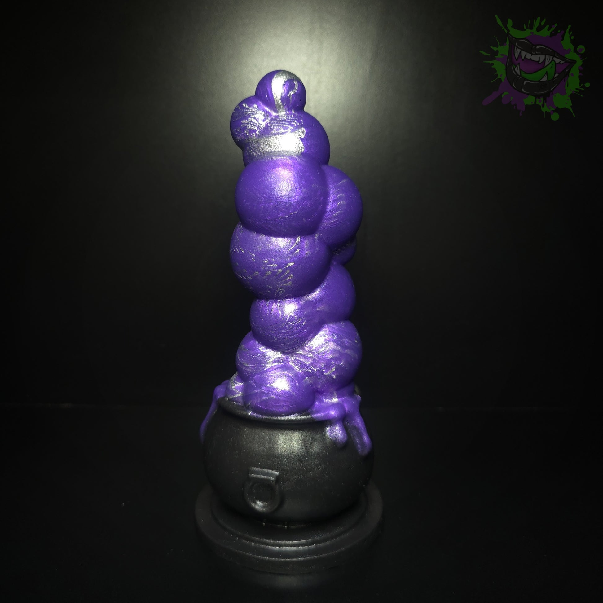 Hallows Cauldron Med 0050 darque-path