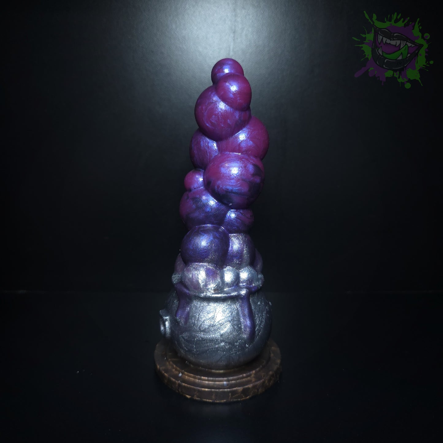 Hallows Cauldron Small Med 0050 darque-path