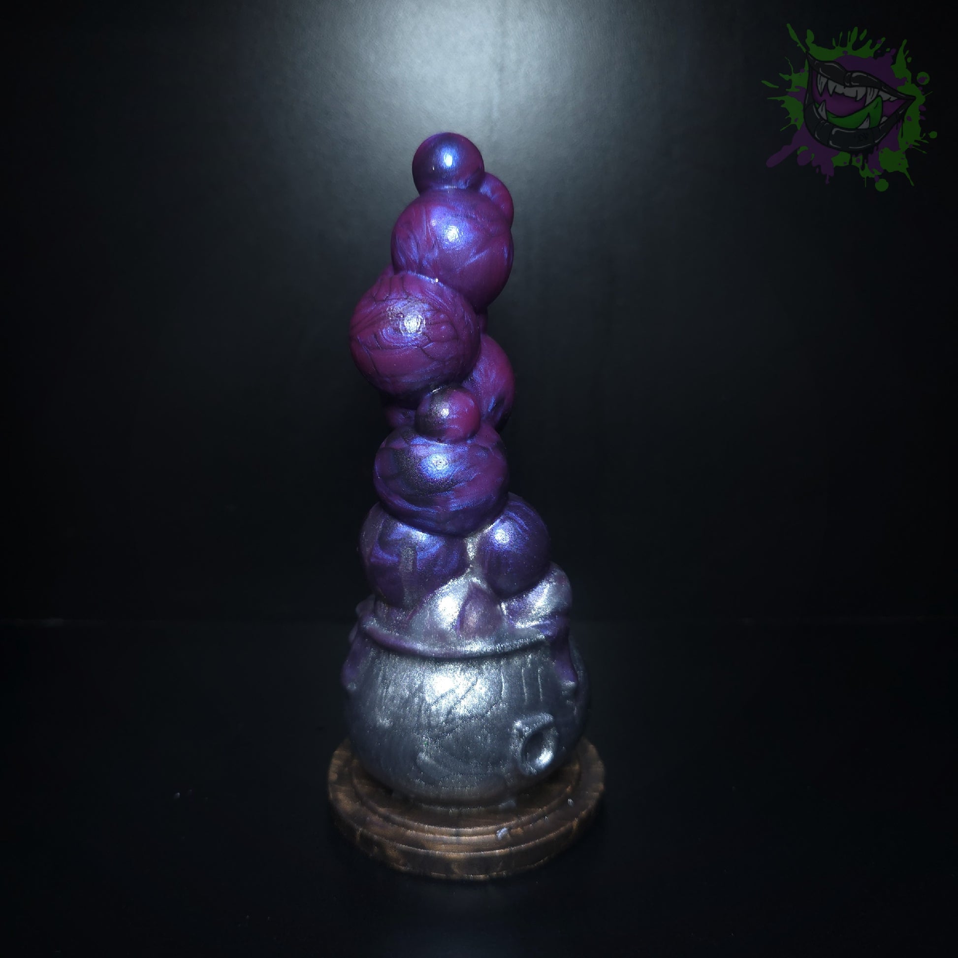 Hallows Cauldron Small Med 0050 darque-path