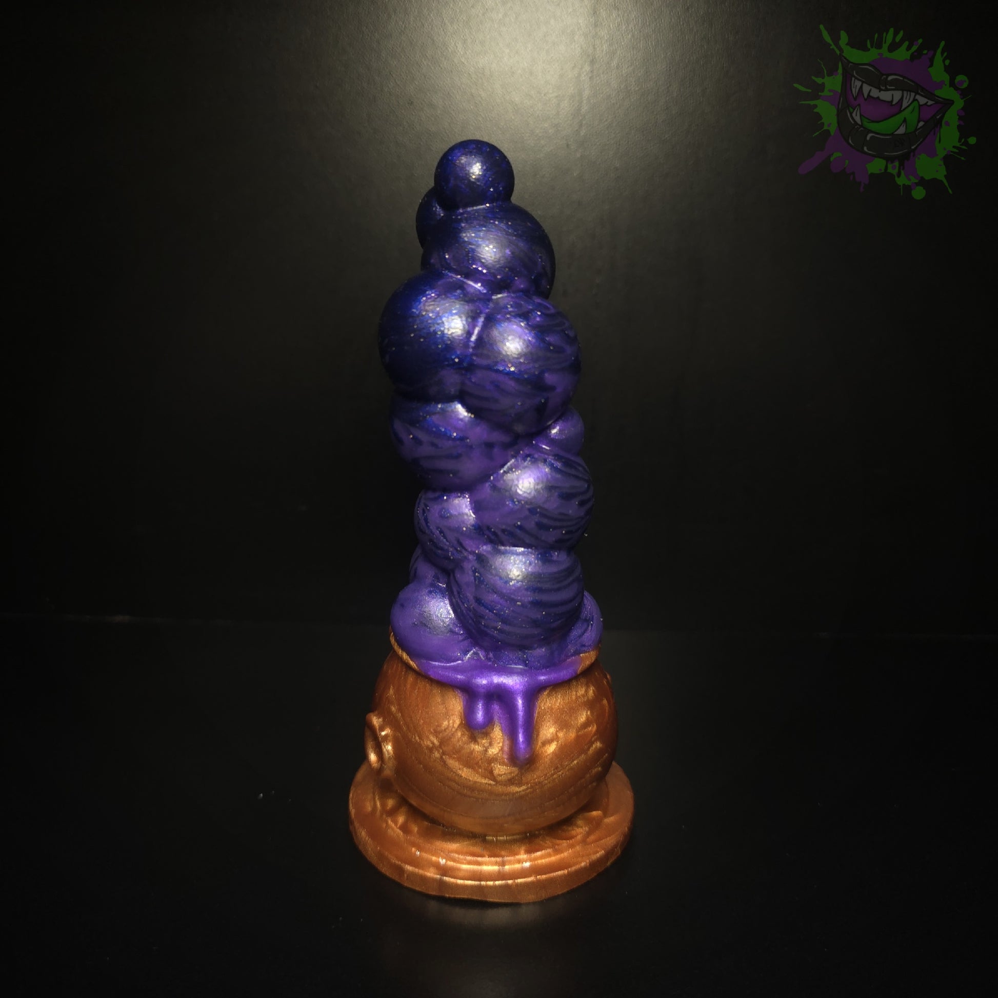 Hallows Cauldron Small Med 0050 darque-path
