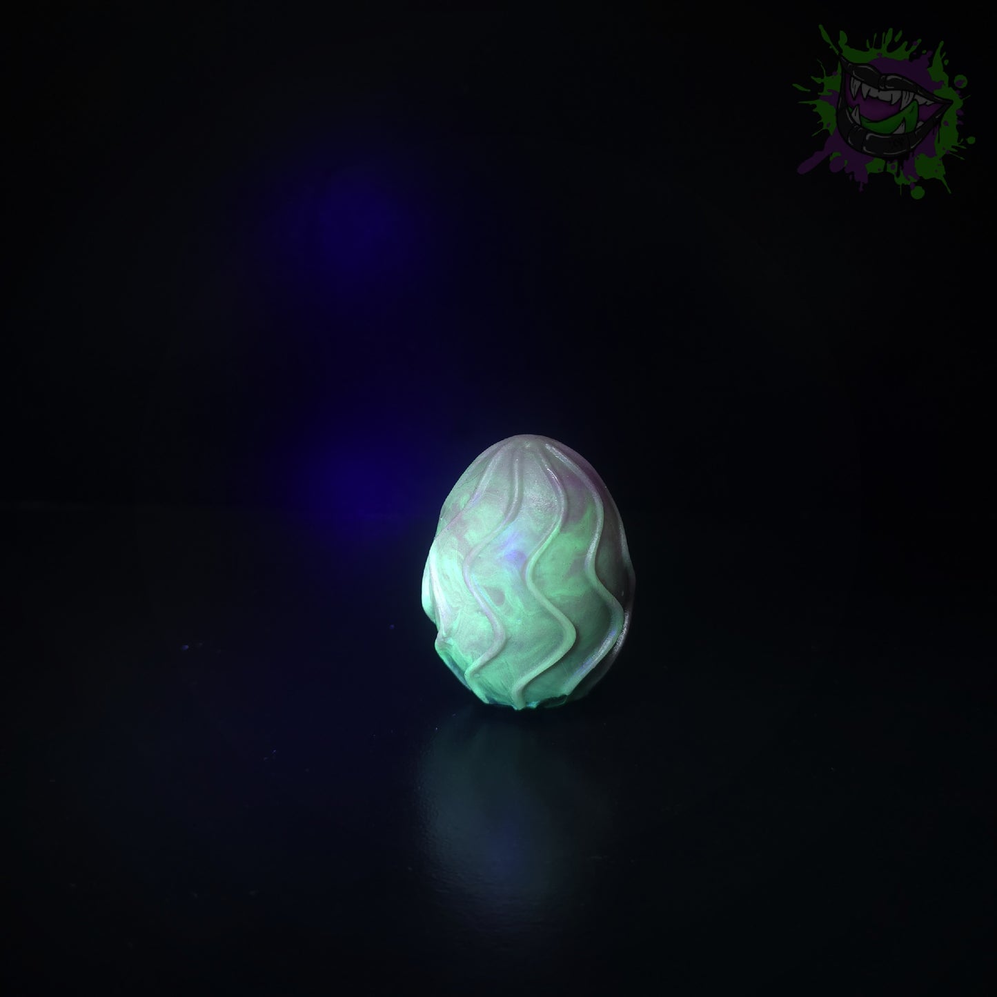 Oomancy UV Kegel Egg Med 0050 darque-path