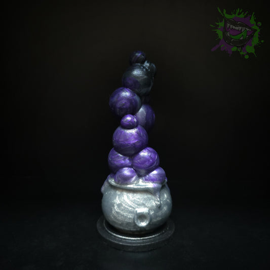 Hallows Cauldron Small Med 0050 darque-path