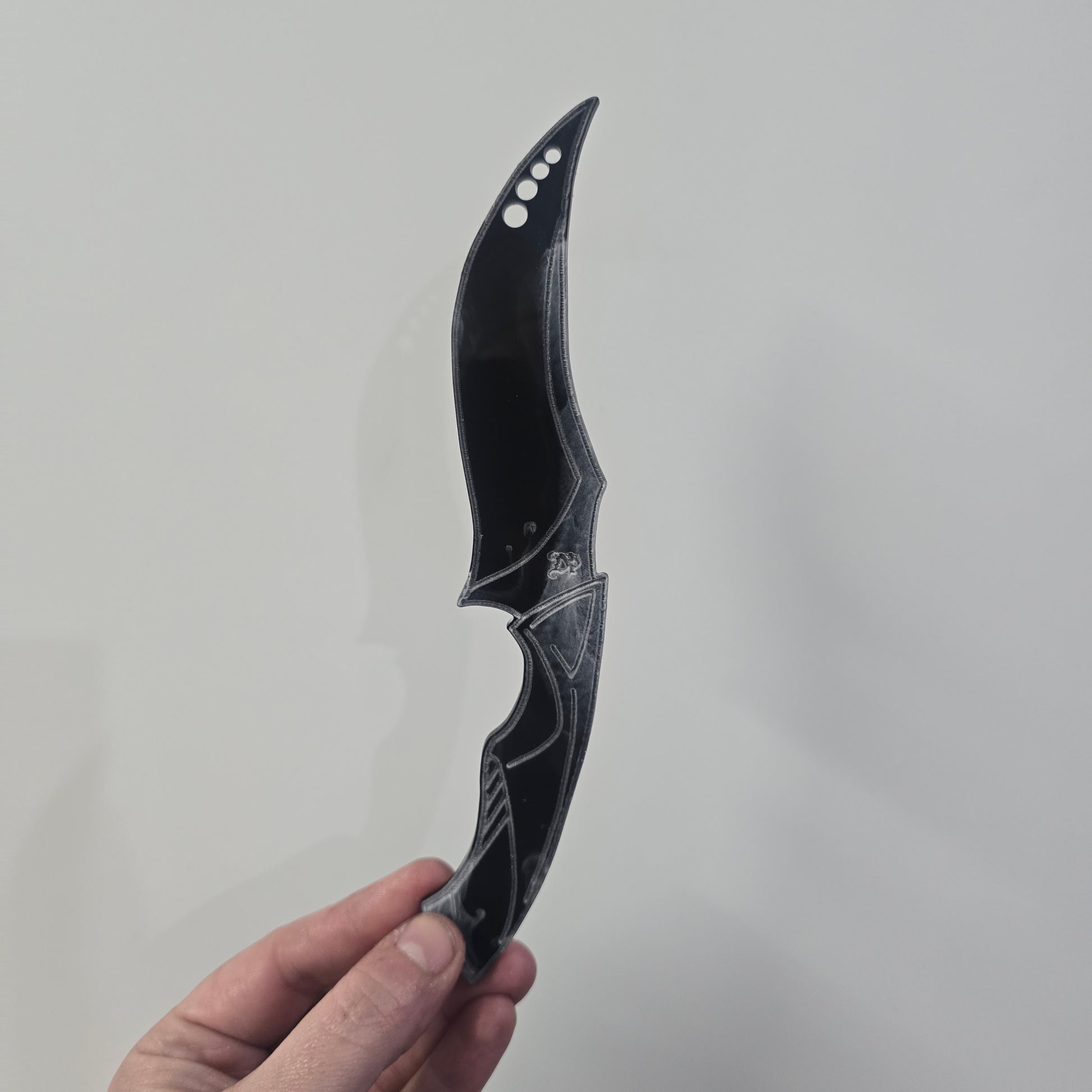 Acrylic Knife - Smoky "Hunt" darque-path